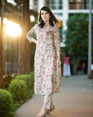 Women's Cotton Blend Regular Floral Kurta with Pant