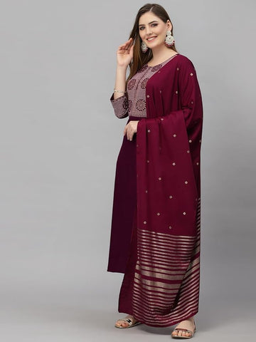 New Women's Viscose Rayon Straight Embroidered 3Pc Kurta Set