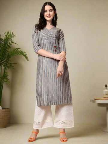 Women's Regular Fit Cotton Blend Kurti