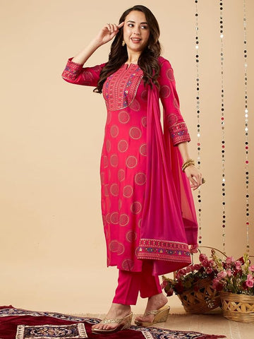 Women's Cotton Blend Printed Straight 3Pc Kurta Set