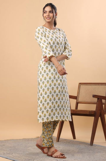 Women's Cream Cotton Olive Green Ethnic Motifs Printed Regular Kurta With Pant