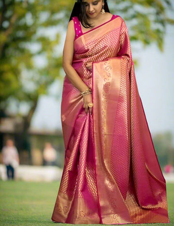 New Women's Kanjivaram Soft Silk Saree With Blouse Piece For Wedding