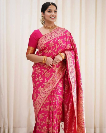 New Women's Kanjivaram Soft Silk Saree With Blouse Piece For Wedding