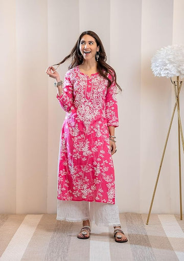Women's Cotton Blend Chikankari Embroidered Straight Kurta