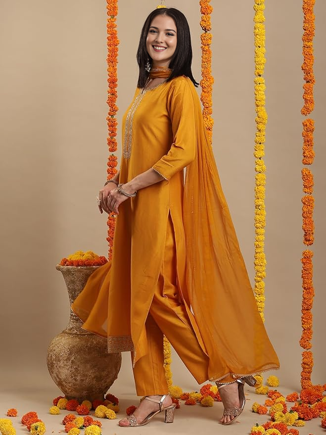 New Women's Silk Blend Straight Embroidered 3Pc Kurta Set