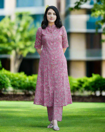 New Women's Rayon Blend Straight Printed Pink Kurta with Pant